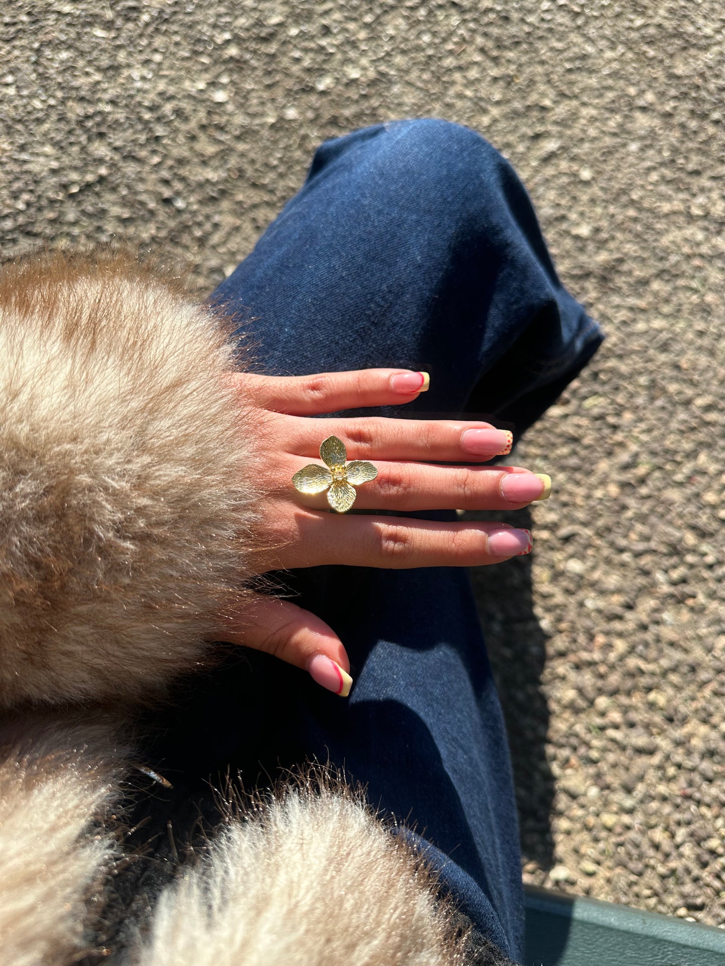 Bague ajustable fleur - cuivre doré