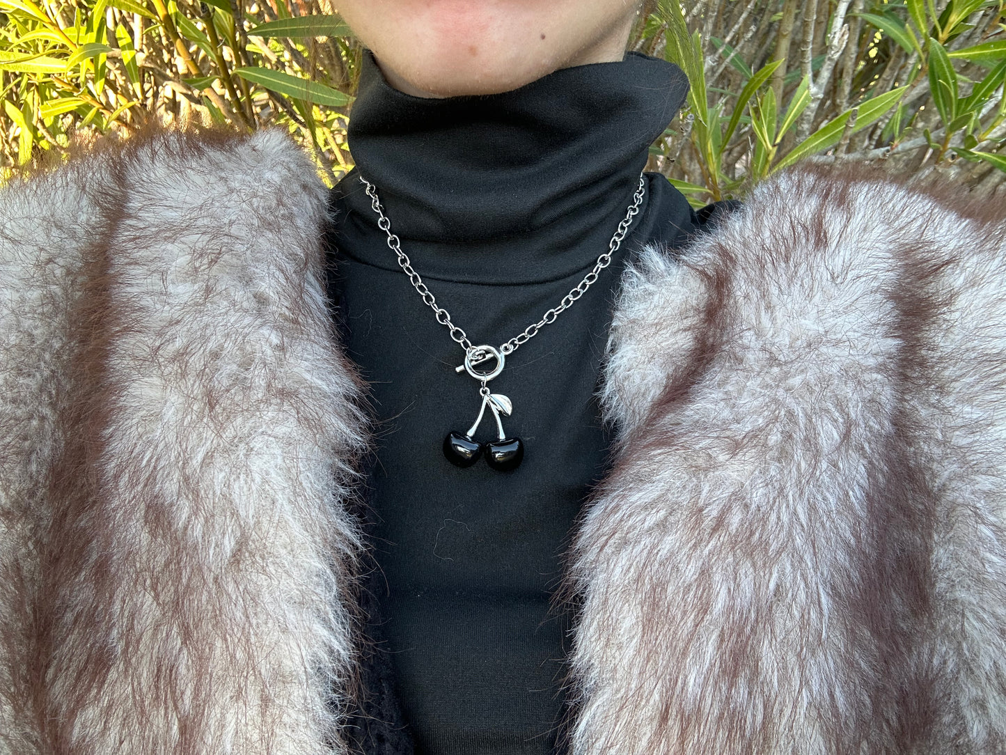 Collier cerise - alliage argenté