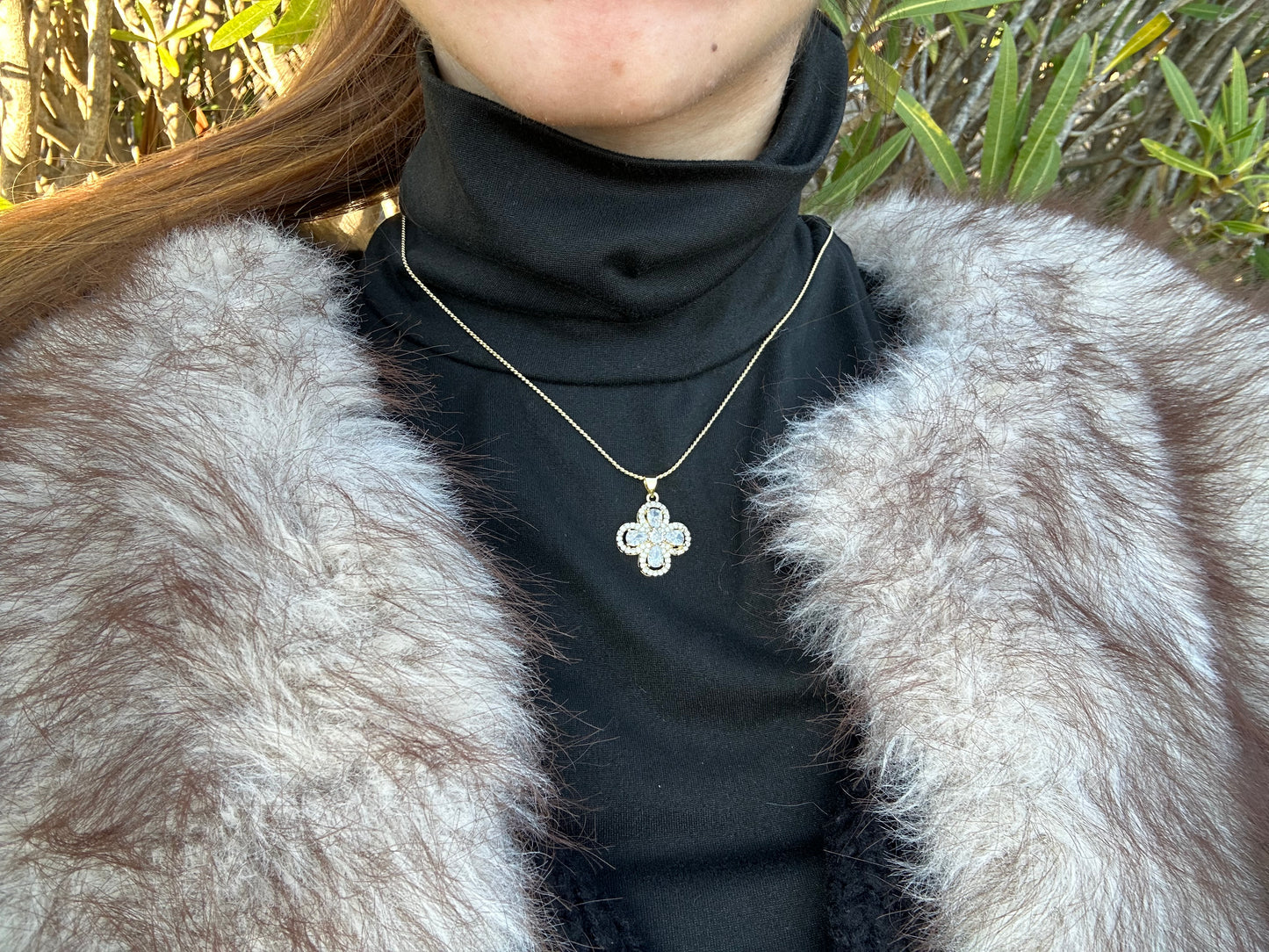 Collier fleur - cuivre doré