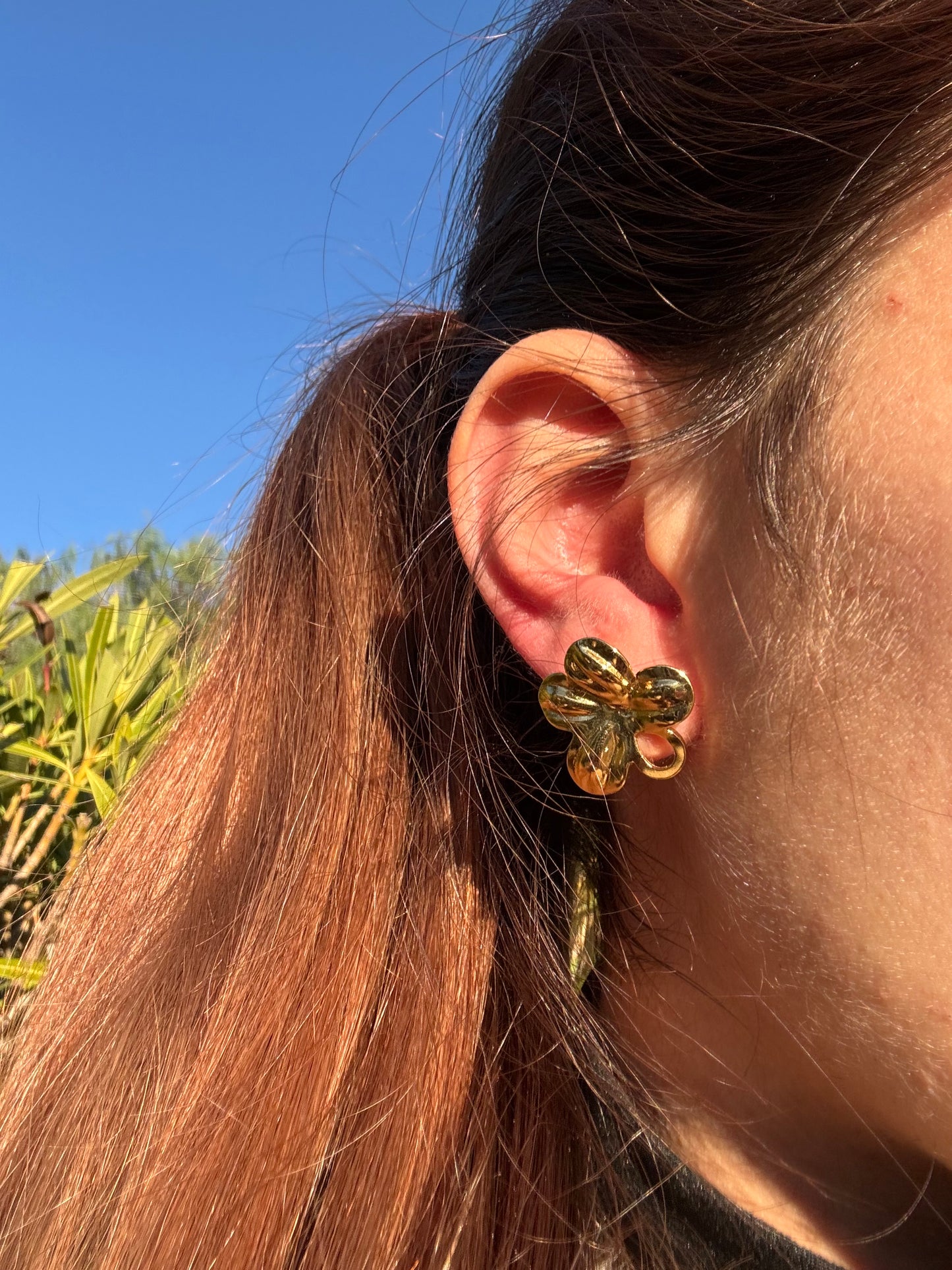 Boucles d’oreilles fleur - acier inoxydable doré