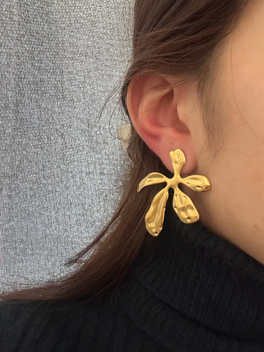 Boucles d’oreilles fleur - acier inoxydable doré