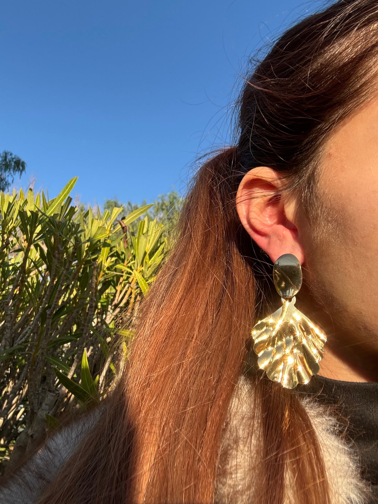 Boucles d’oreilles feuilles pendantes - acier inoxydable doré