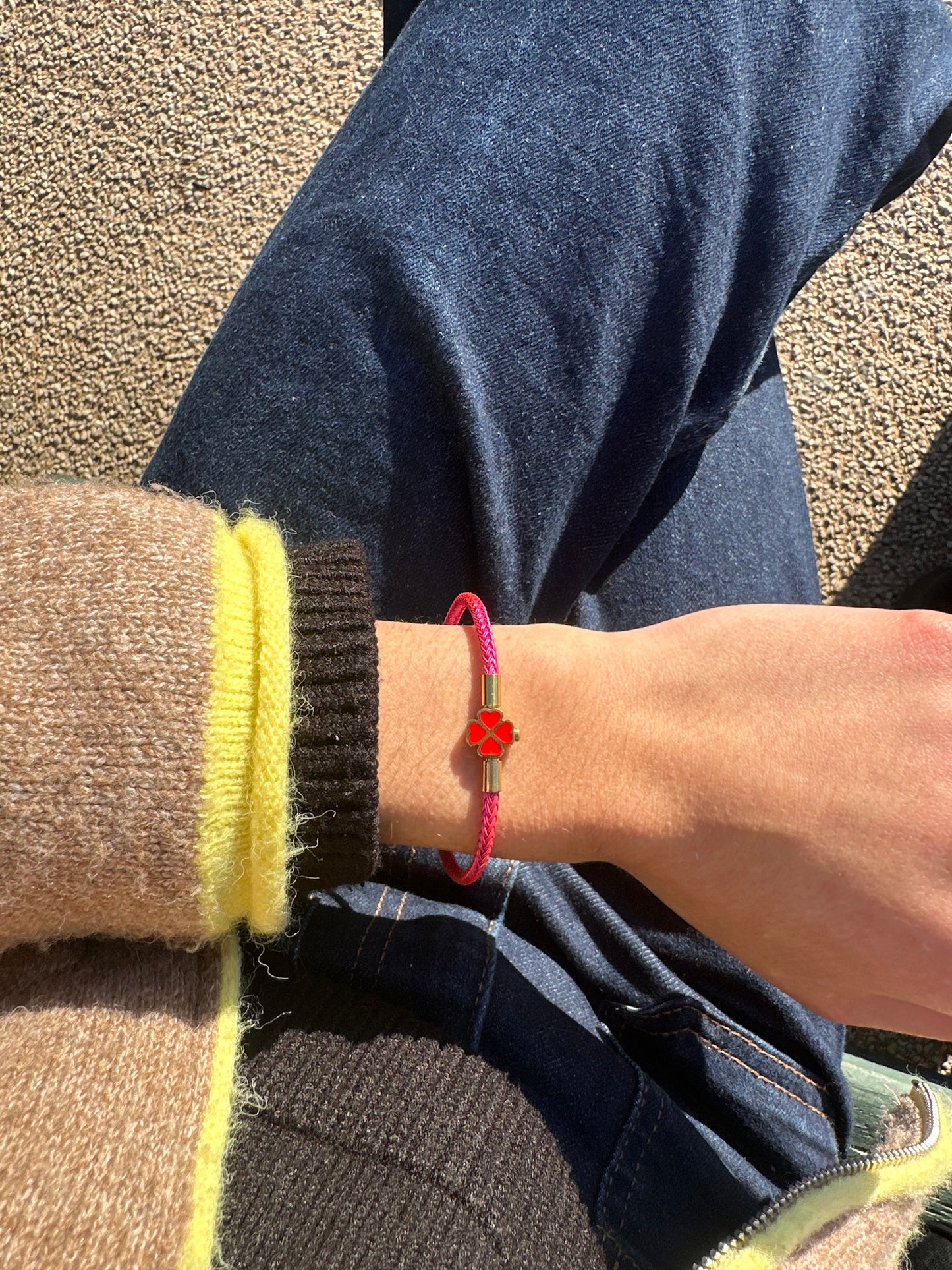 Bracelet cordon trèfle - acier inoxydable doré