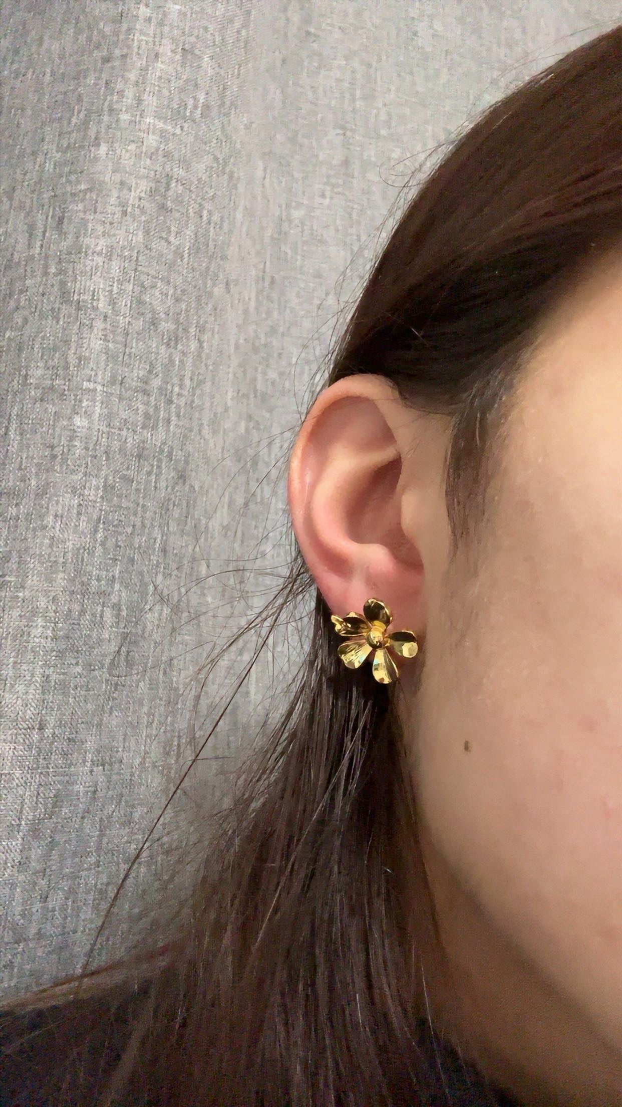 Boucles d’oreilles fleur - acier inoxydable doré