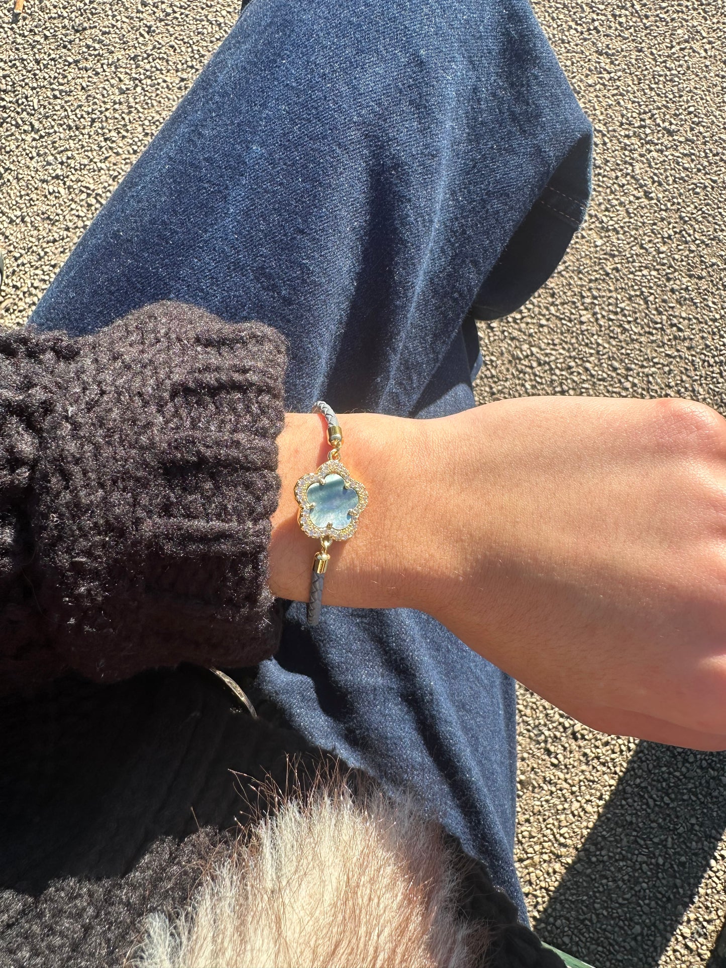 Bracelet cordon fleur - cuivre doré